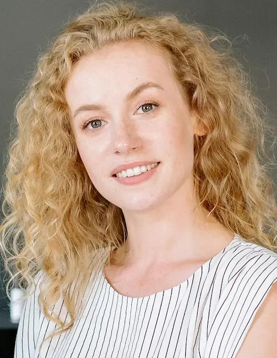 Sofia Fransson medarbetare kvinna med ljust lockigt hår